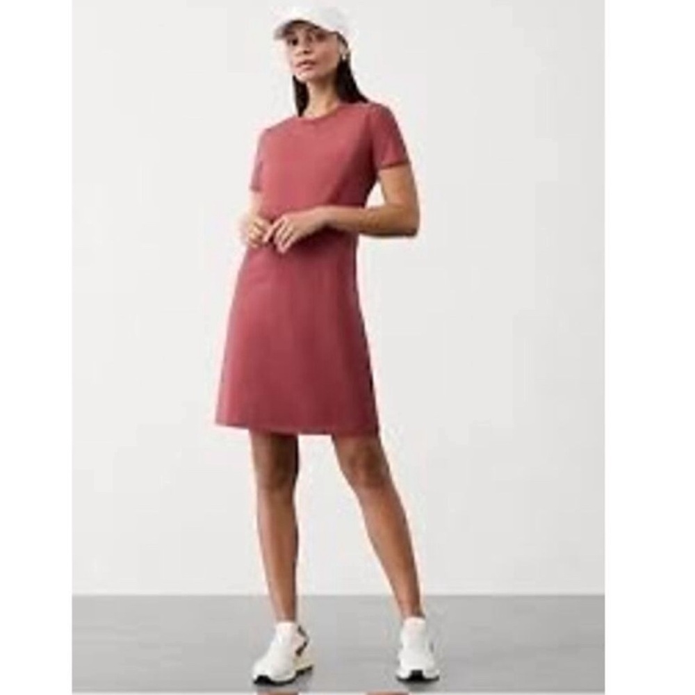 Athleta Essential Tee Shirt Dress Rosewood Small EUC